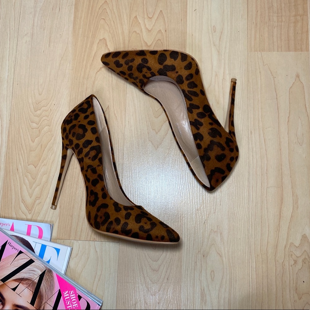 Simmi Shoes Leopard print Heels